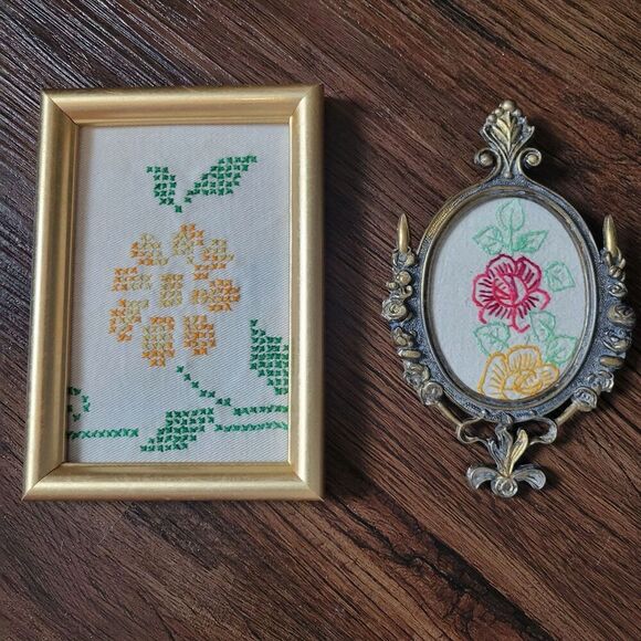 Vintage Lot of 2 embroidered / Cross stitch florals in frames small art Cottage - Picture 1 of 13
